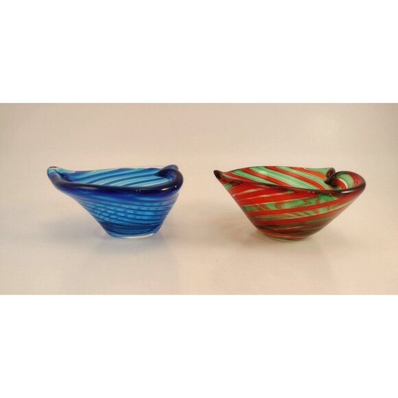 Heart-Shaped Glass Bowls With Swirling Stripes Trinket Dish Candle Holder Decor - Picture 4 of 13